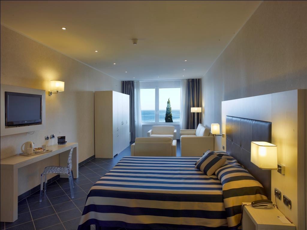 ספוטורנו Best Western Hotel Acqua Novella מראה חיצוני תמונה