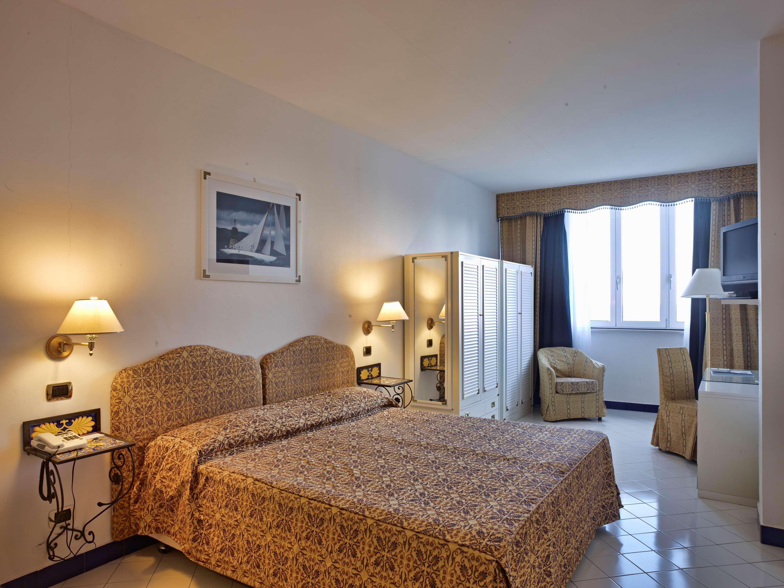 ספוטורנו Best Western Hotel Acqua Novella מראה חיצוני תמונה