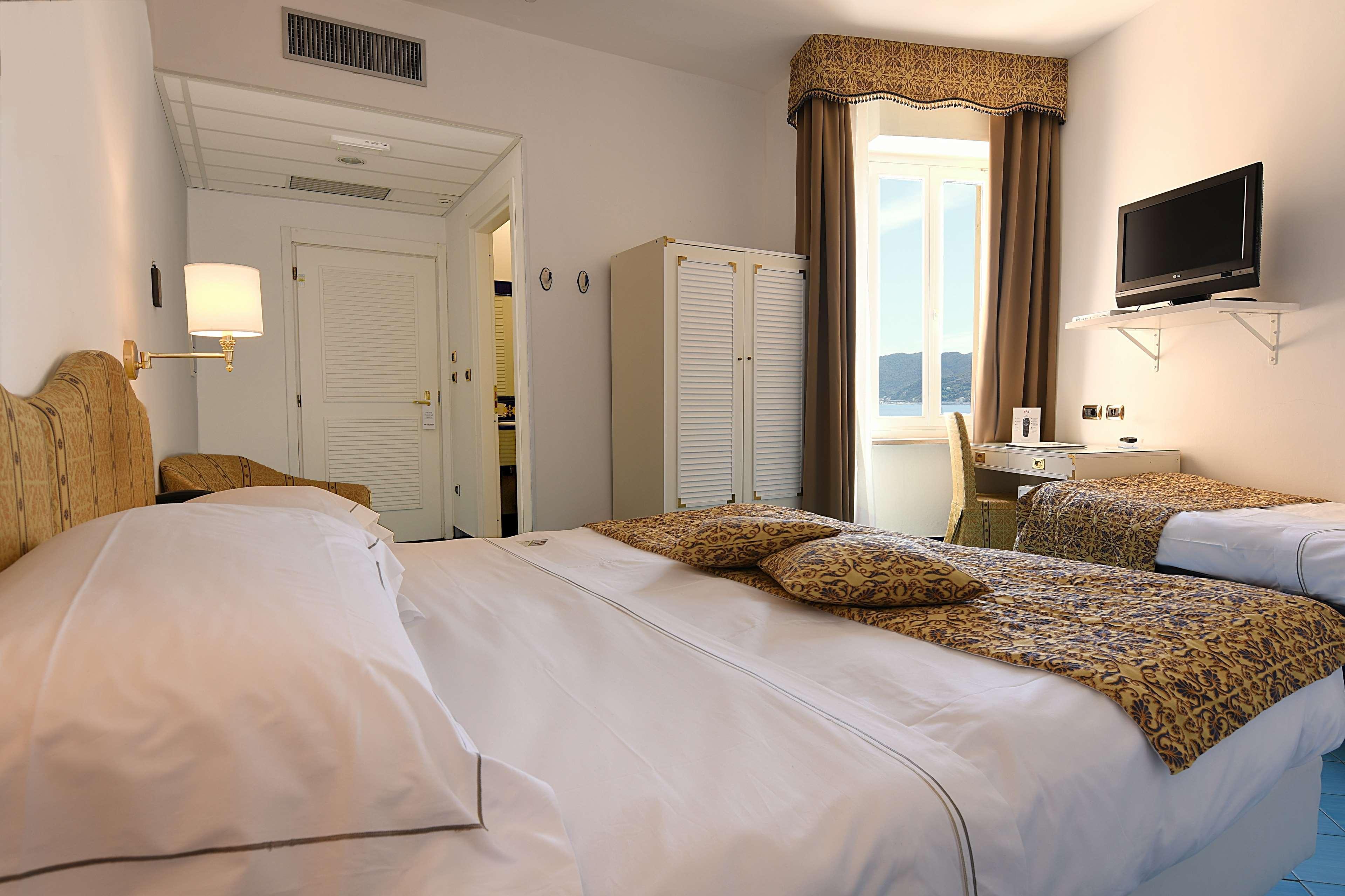 ספוטורנו Best Western Hotel Acqua Novella מראה חיצוני תמונה