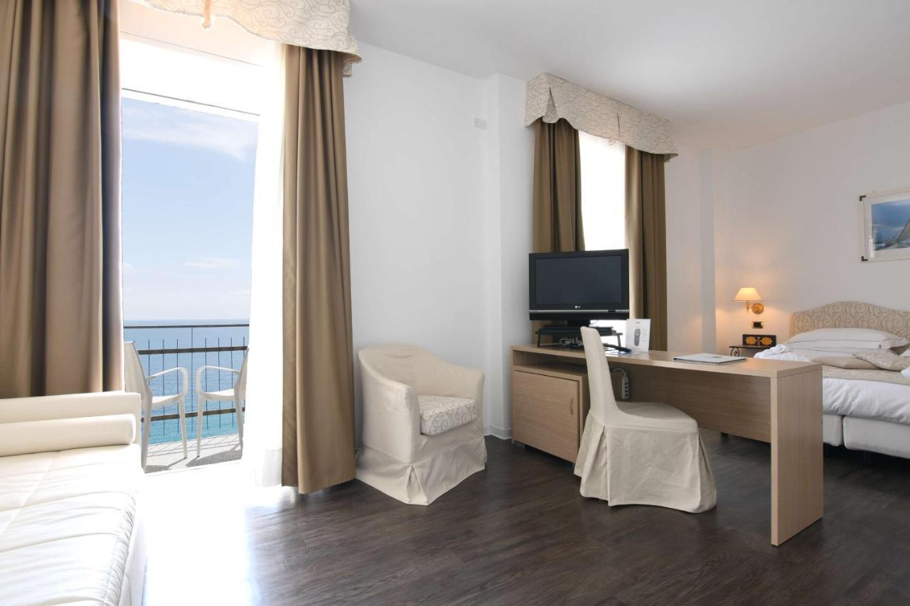ספוטורנו Best Western Hotel Acqua Novella מראה חיצוני תמונה