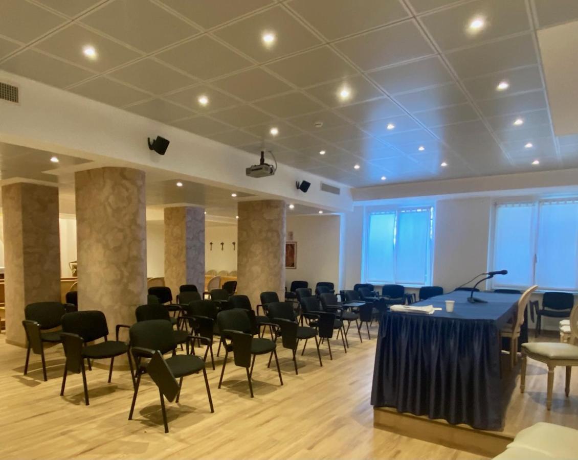 ספוטורנו Best Western Hotel Acqua Novella מראה חיצוני תמונה