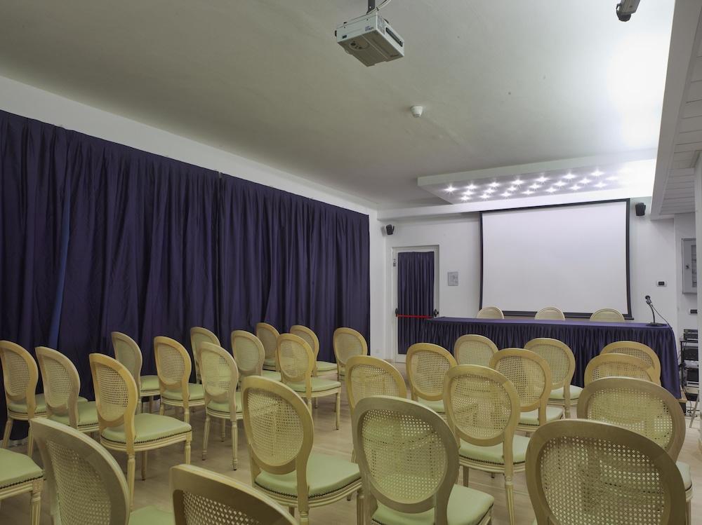 ספוטורנו Best Western Hotel Acqua Novella מראה חיצוני תמונה