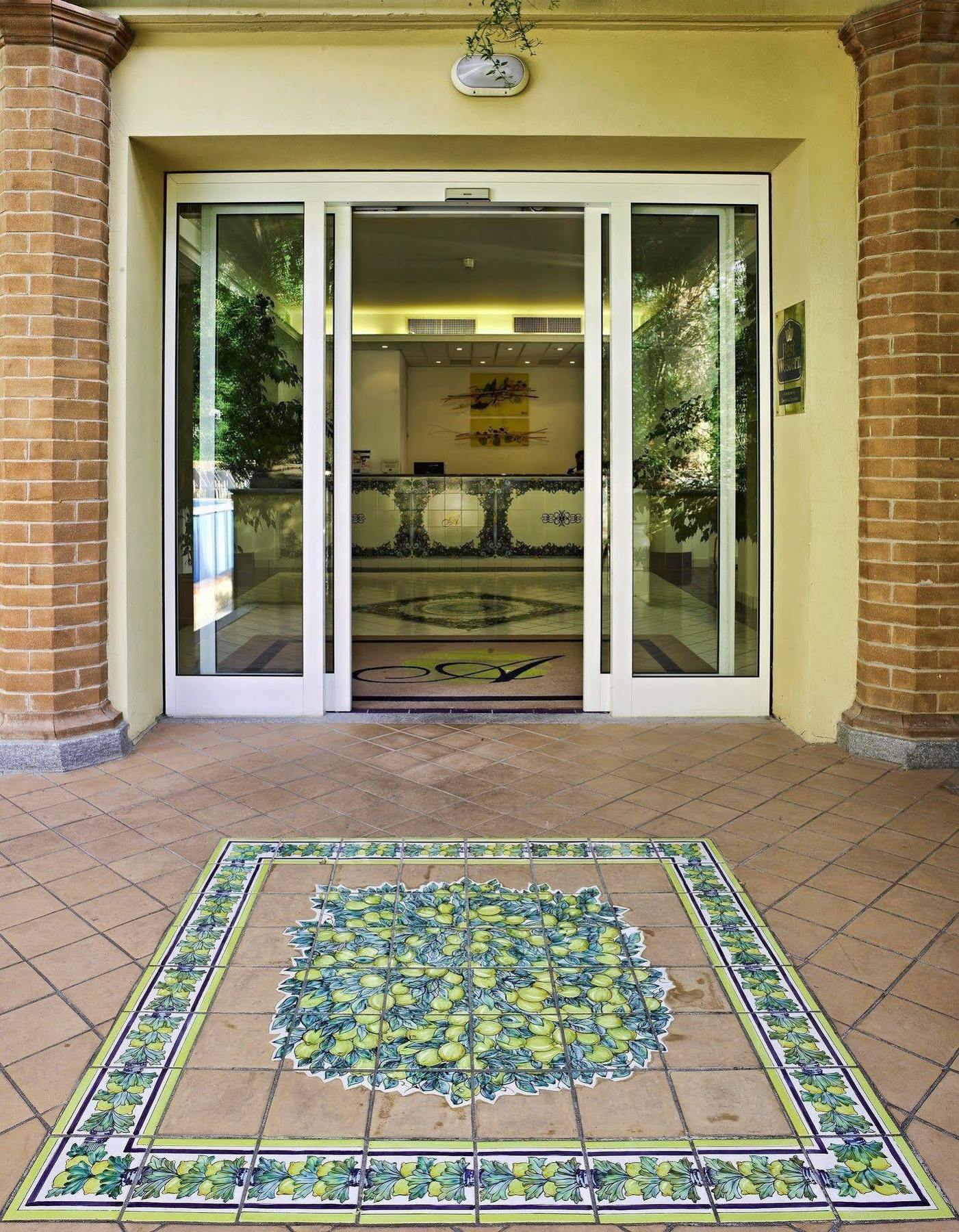 ספוטורנו Best Western Hotel Acqua Novella מראה חיצוני תמונה